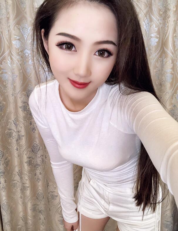 快手红人lovely王子真高清微博生活照写真 王子真性感福利图片